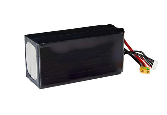 अच्छा मूल्य 14S 51.8V 30Ah LiPo Semi Solid State Cargo UAV Industrial VTOL RC Drone Lithium Battery ऑनलाइन